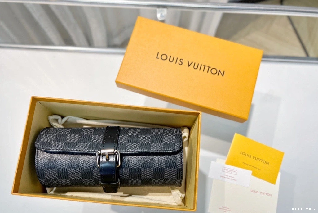 CUSTOM LV CHECKERED CASE WATCH 0822